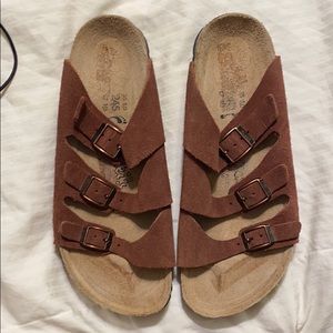 Red-brown three strap Birkenstock Birkis